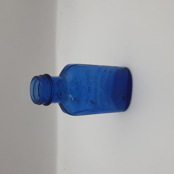 Early Vintage Milk of Magnesia Cobalt Blue Bottle 5" - Picture 2 of 8
